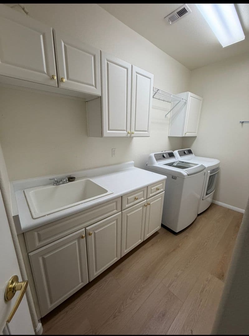 Las Vegas House: 1708 Hills of Red Dr. #201