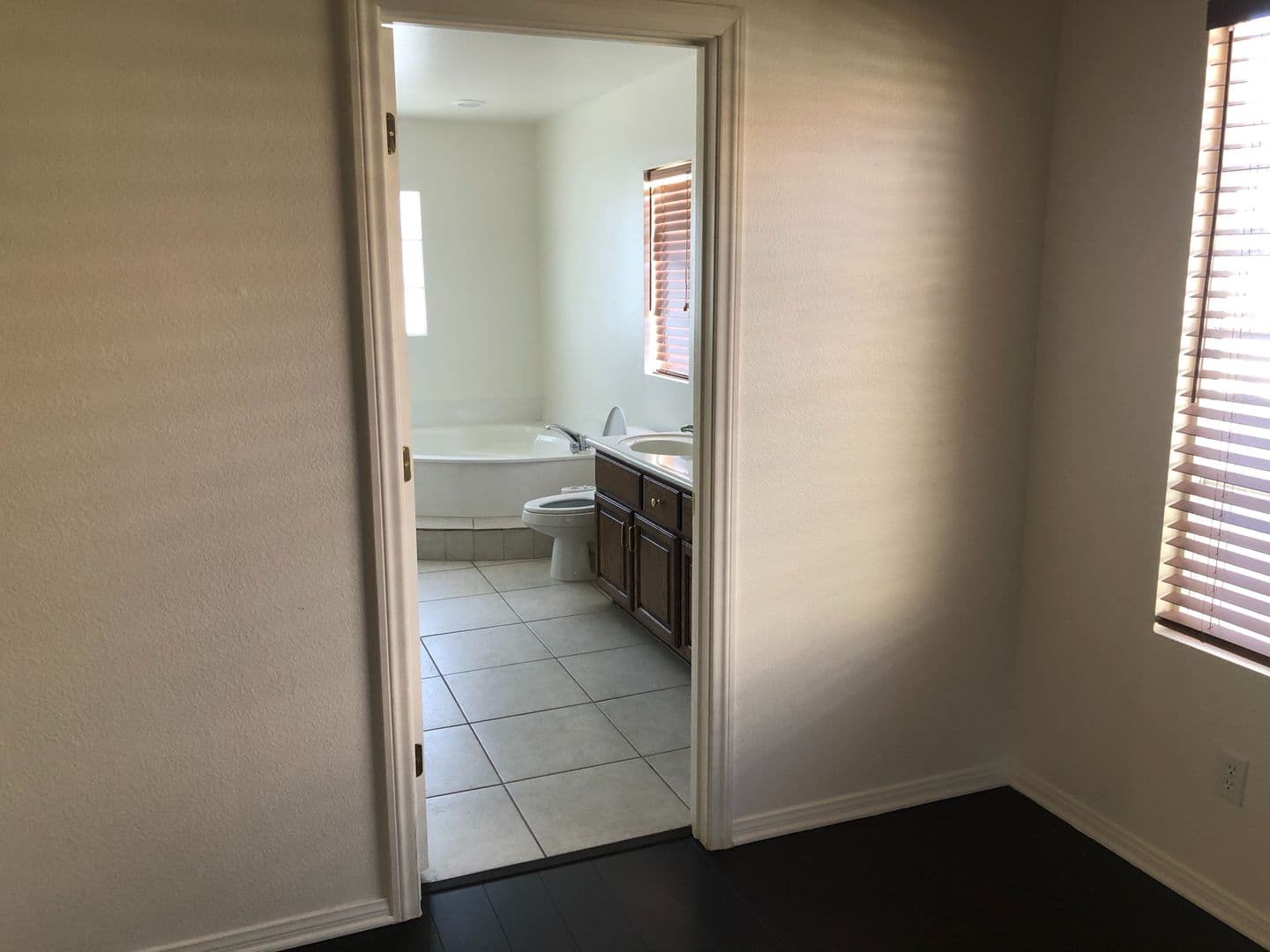 Las Vegas House: 10990 Calcedonian St.