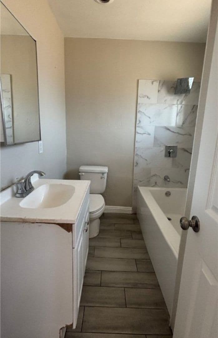 Las Vegas Apartment: 718 W Wilson Ave.