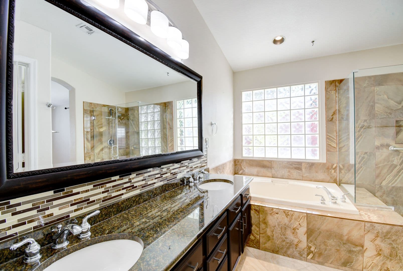 Las Vegas House: 3428 Lockport St.