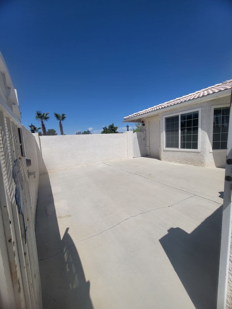 Pahrump House: 330 China St.