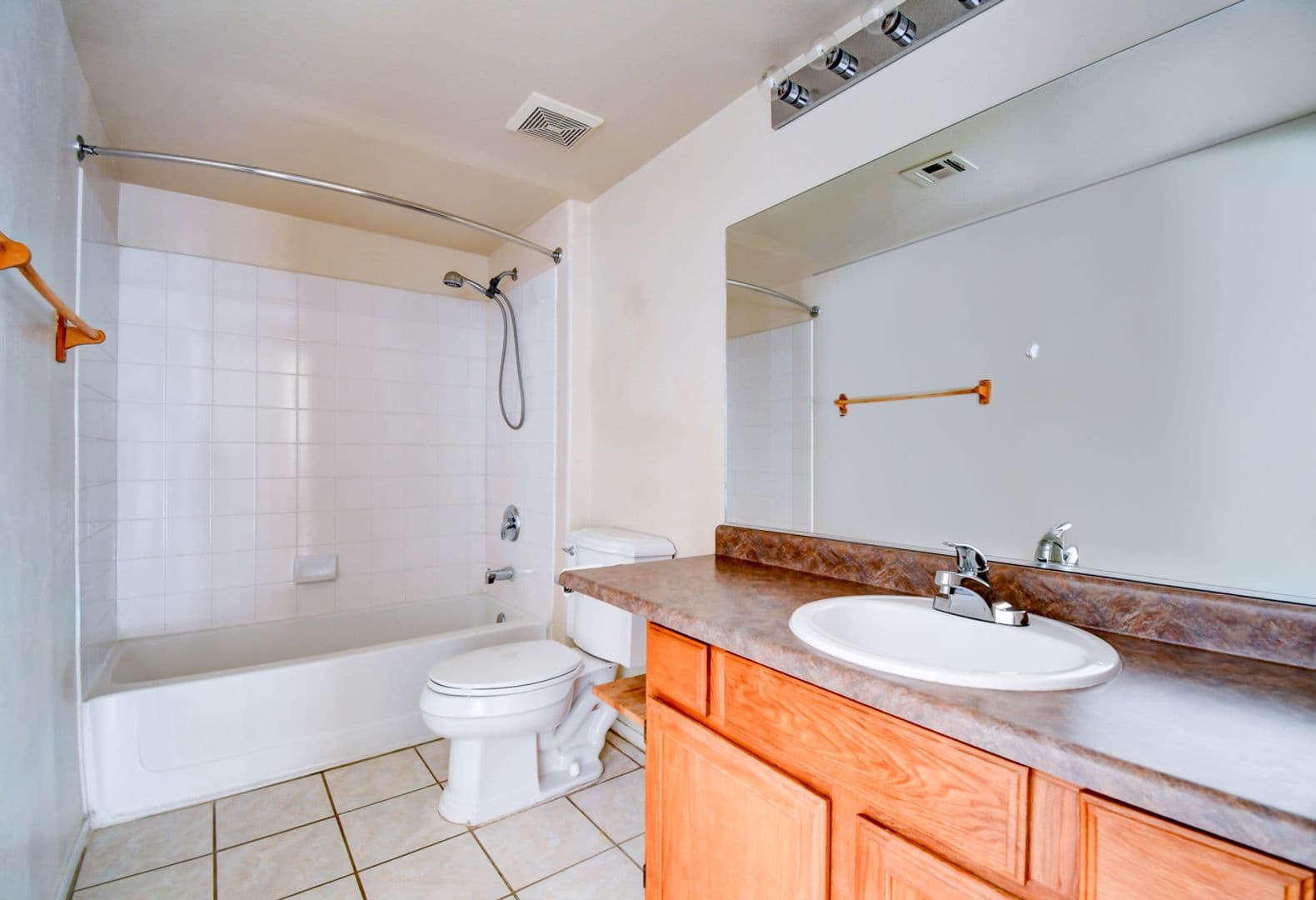 Las Vegas House: 7255 W Sunset Rd. #1077