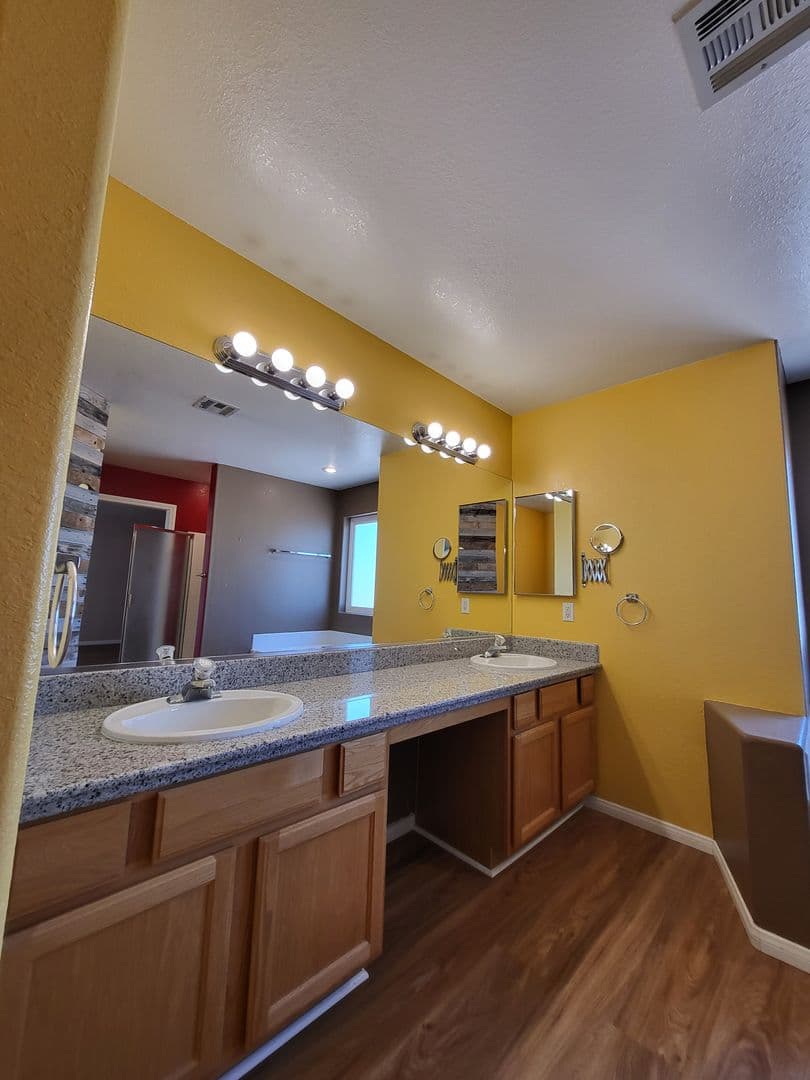 Pahrump House: 330 China St.