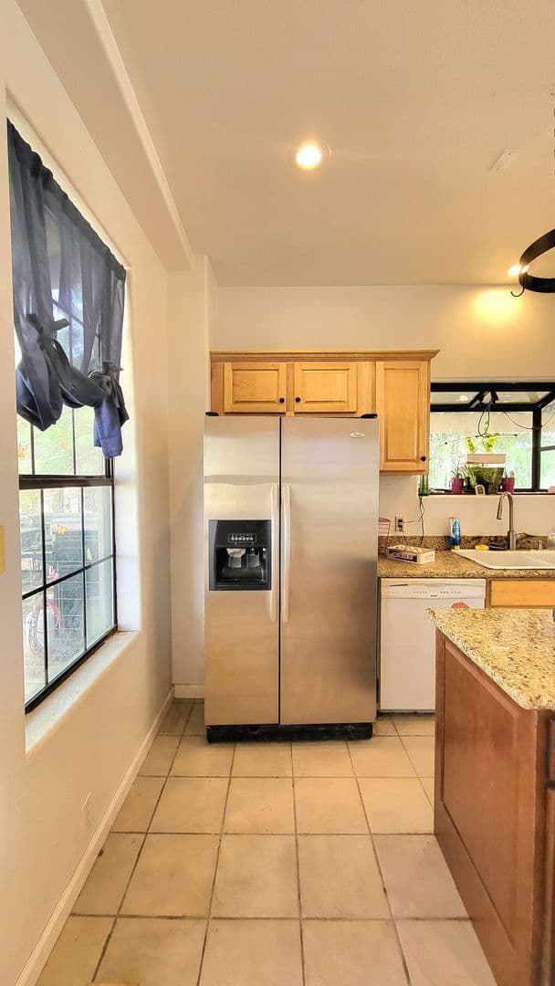 Pahrump House: 5360 S Corrine St