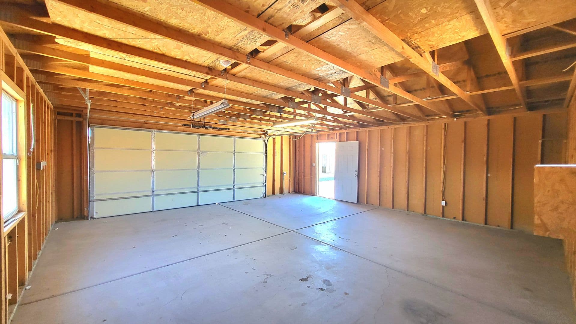 Pahrump House: 6740 Longmeadow Dr.