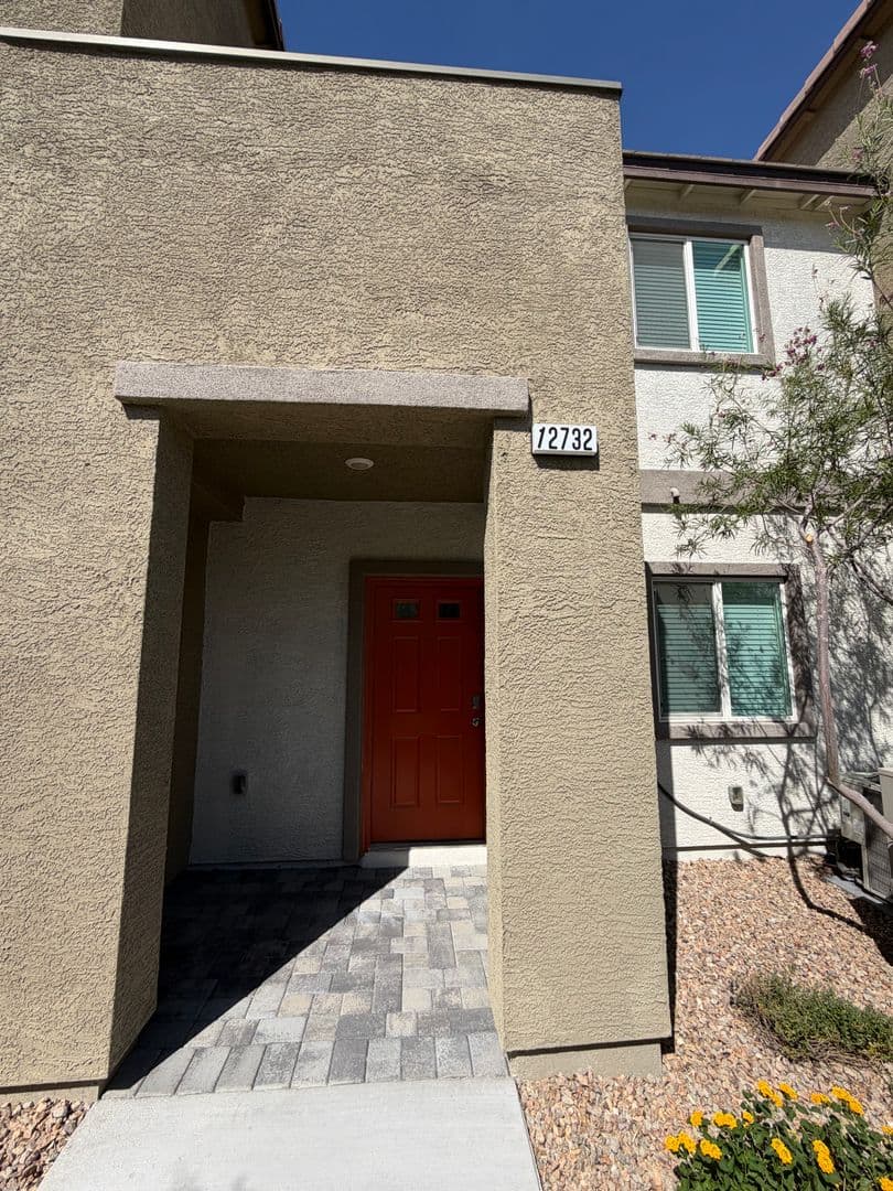 Henderson House: 12732 Feathersong St.