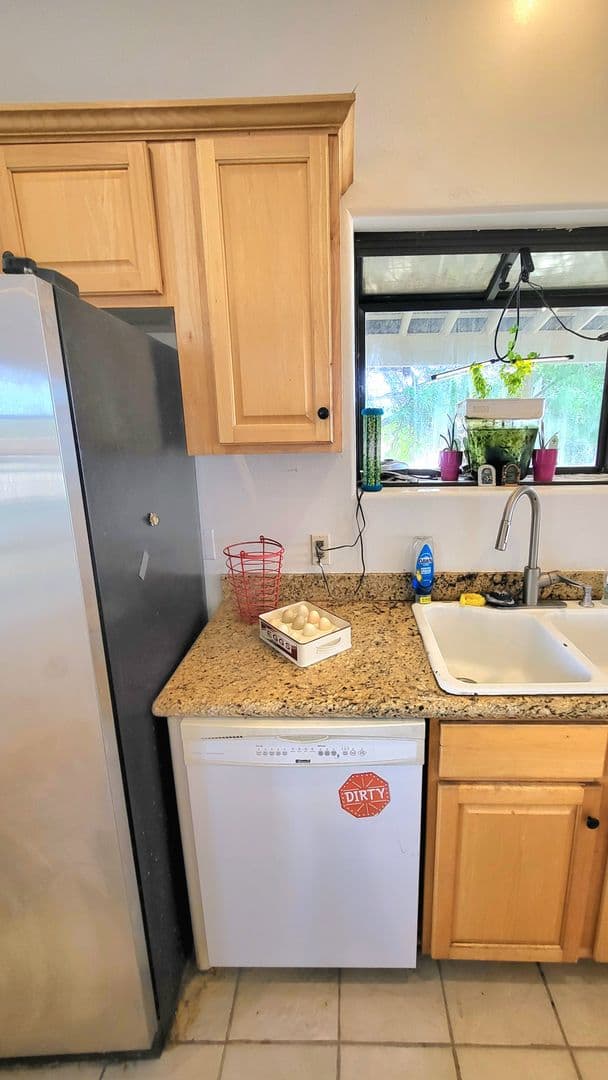 Pahrump House: 5360 S Corrine St