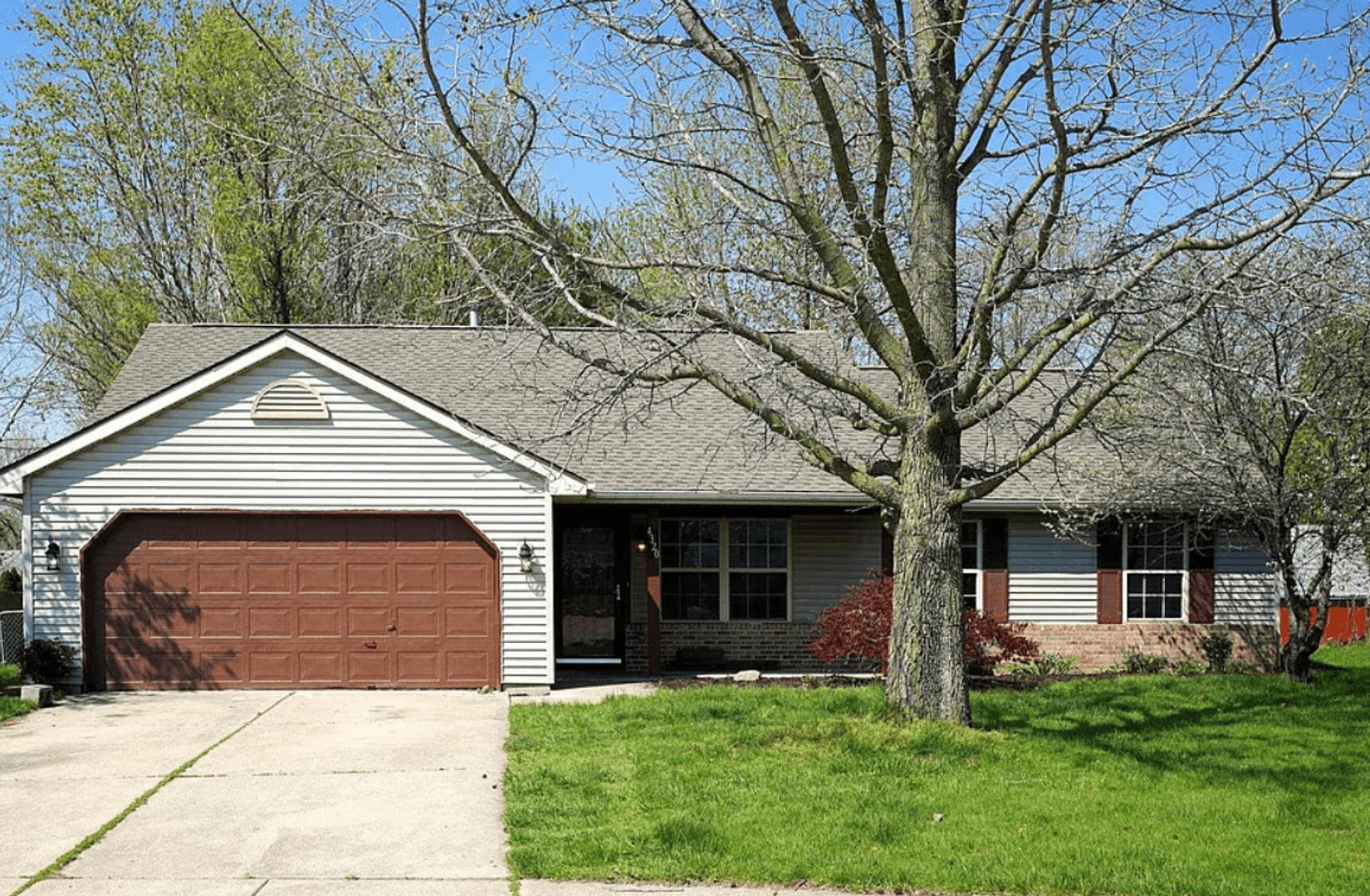 West Lafayette House: 4320 Roundtable Ct.