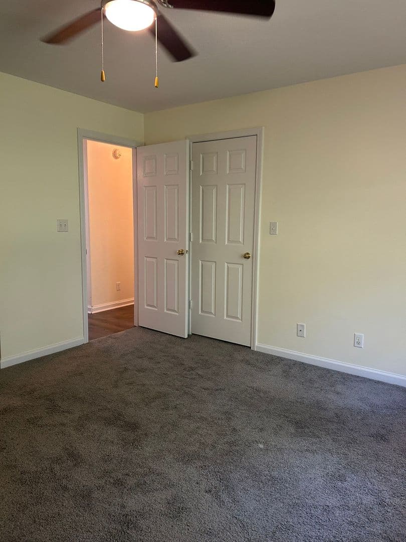 West Lafayette House: 4320 Roundtable Ct.
