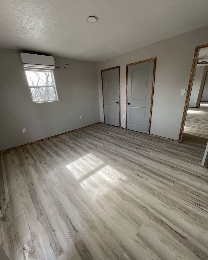 Exeter Apartment: 106 Washington