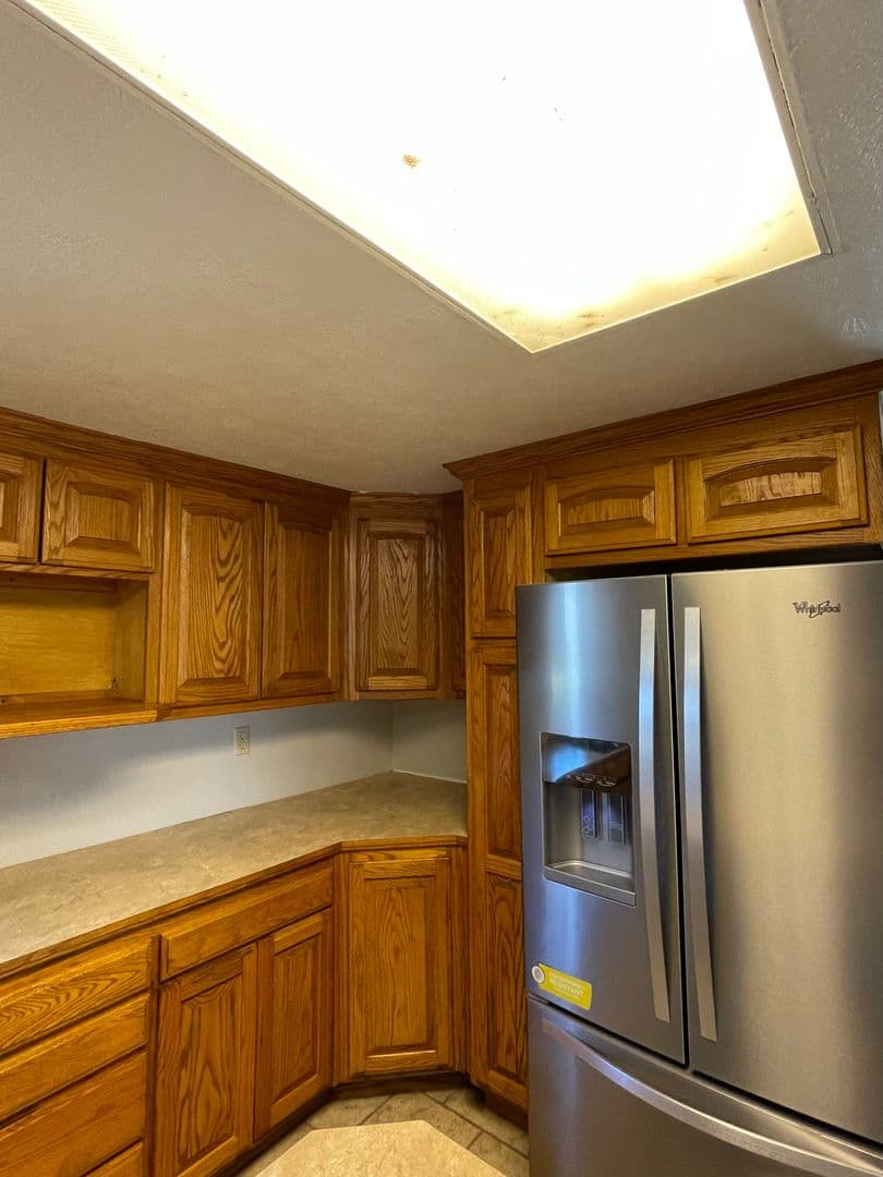 Exeter House: 9696 State Highway CC