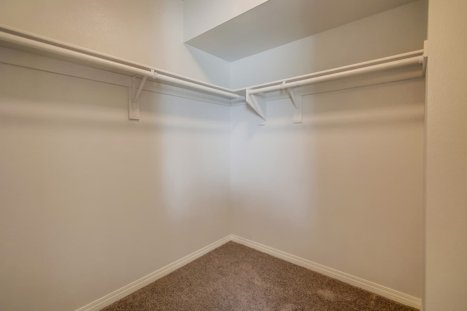 San Diego Apartment: 307 Sycamore Road