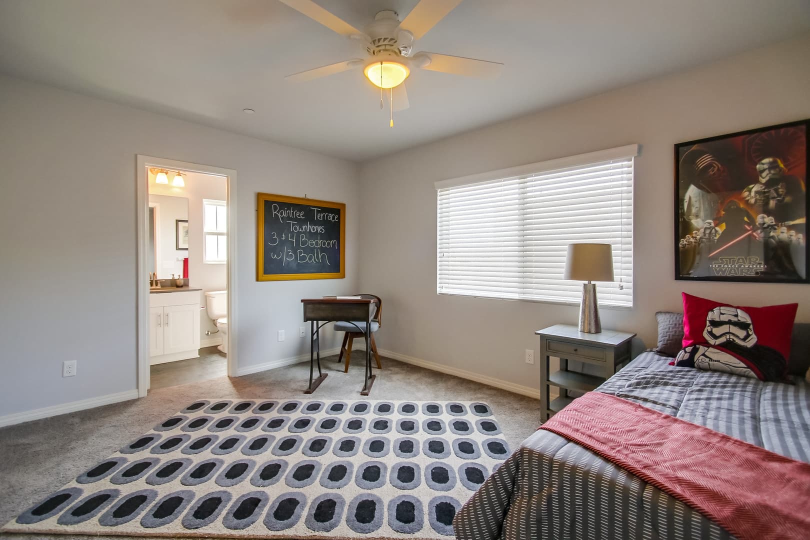 San Diego Apartment: 307 Sycamore Road