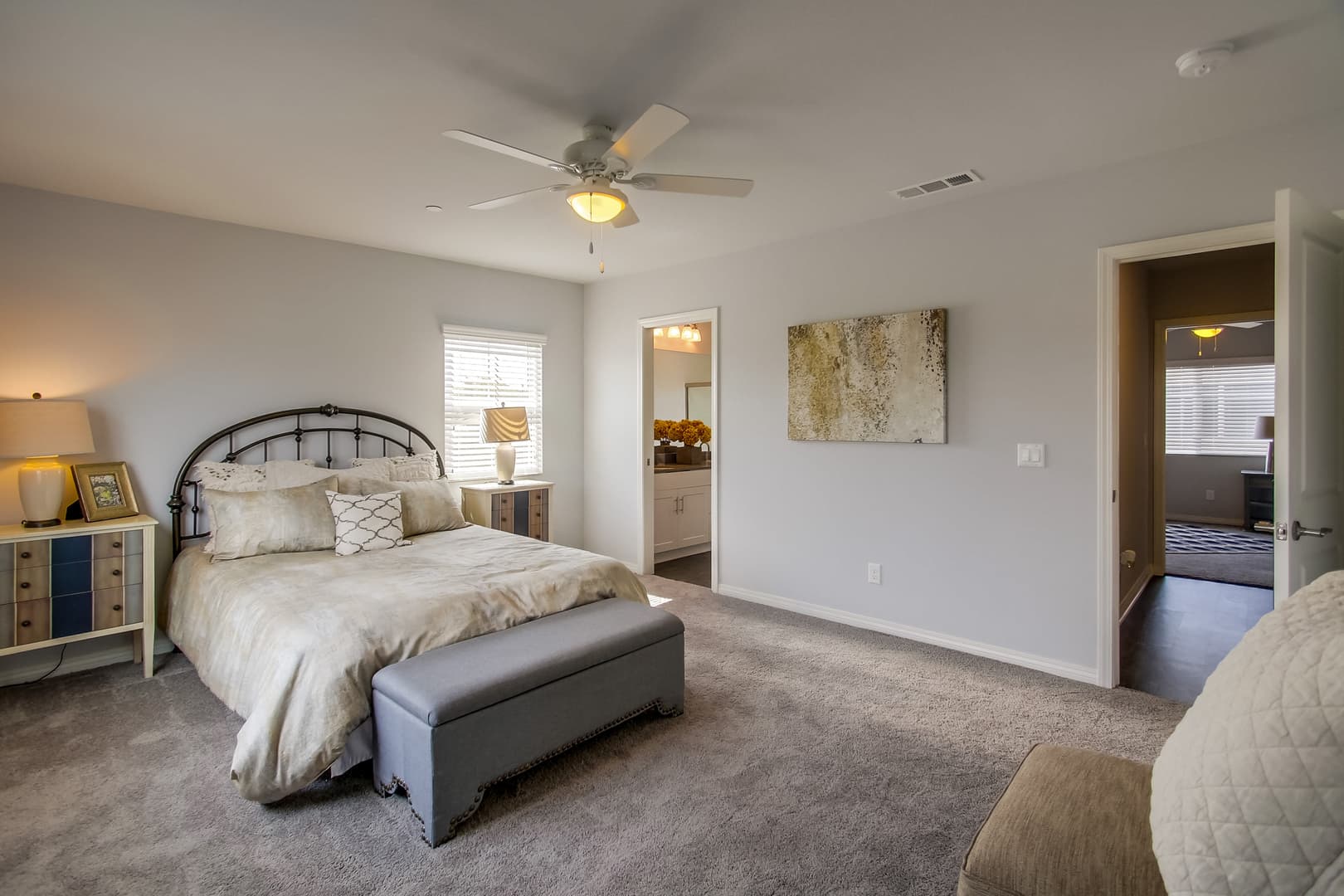 San Diego Apartment: 307 Sycamore Road