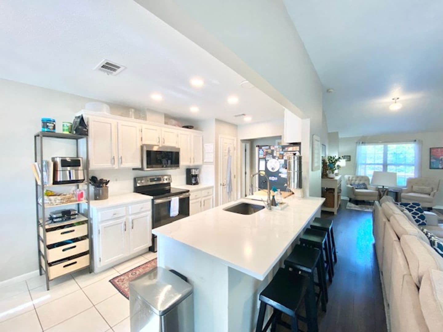 Niceville House: 103 Underwood Lane