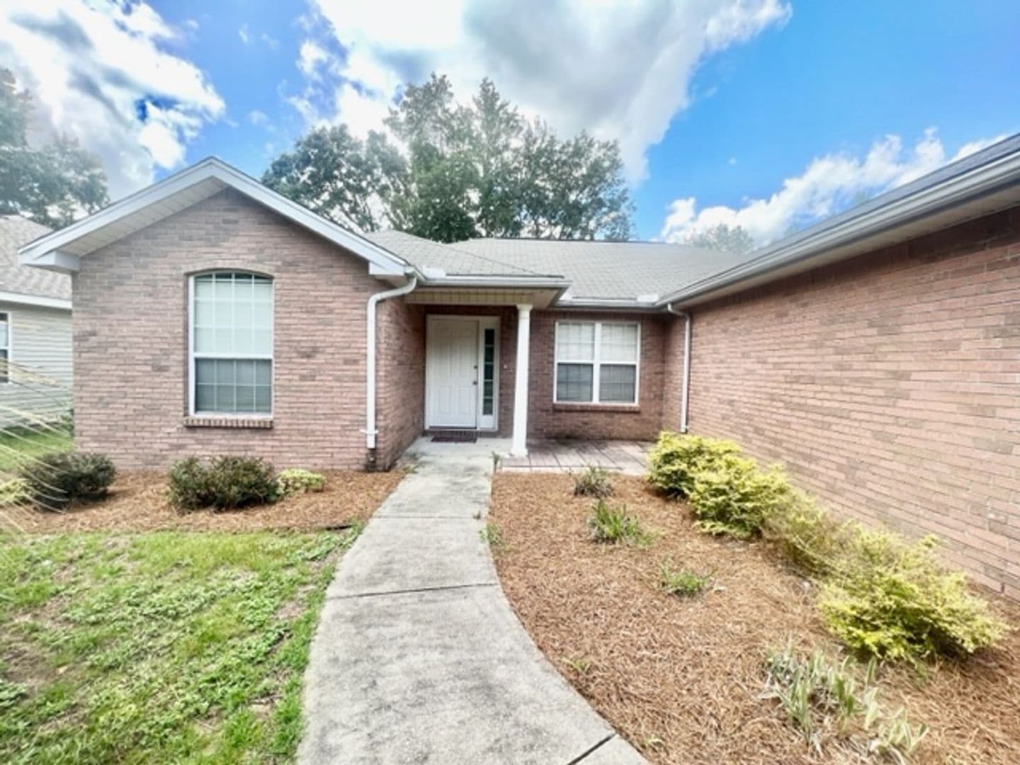 Niceville House: 103 Underwood Lane