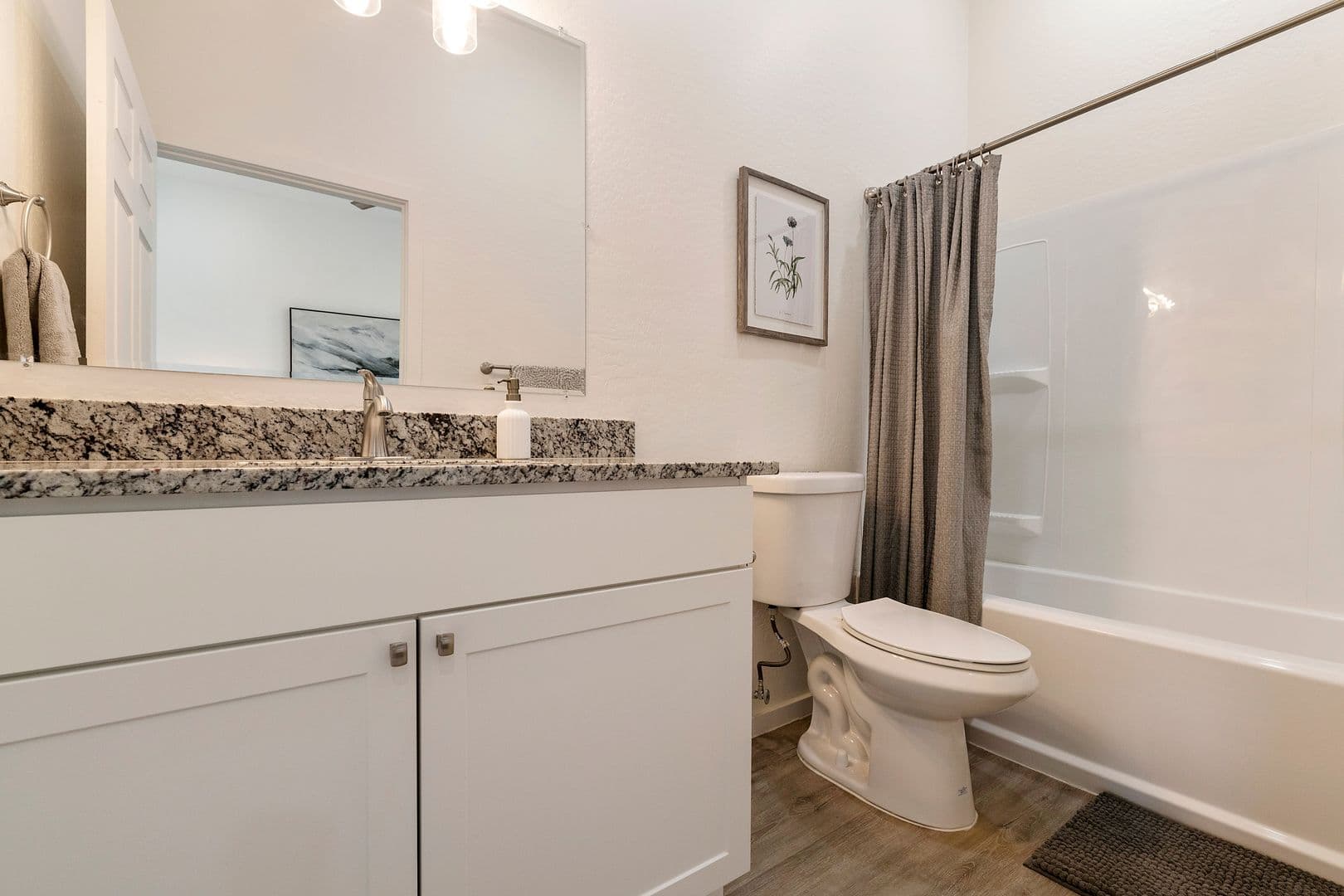 Apache Junction Apartment: 853 N Main Drive