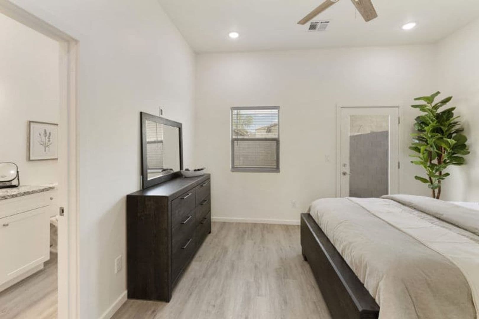 Apache Junction Apartment: 853 N Main Drive