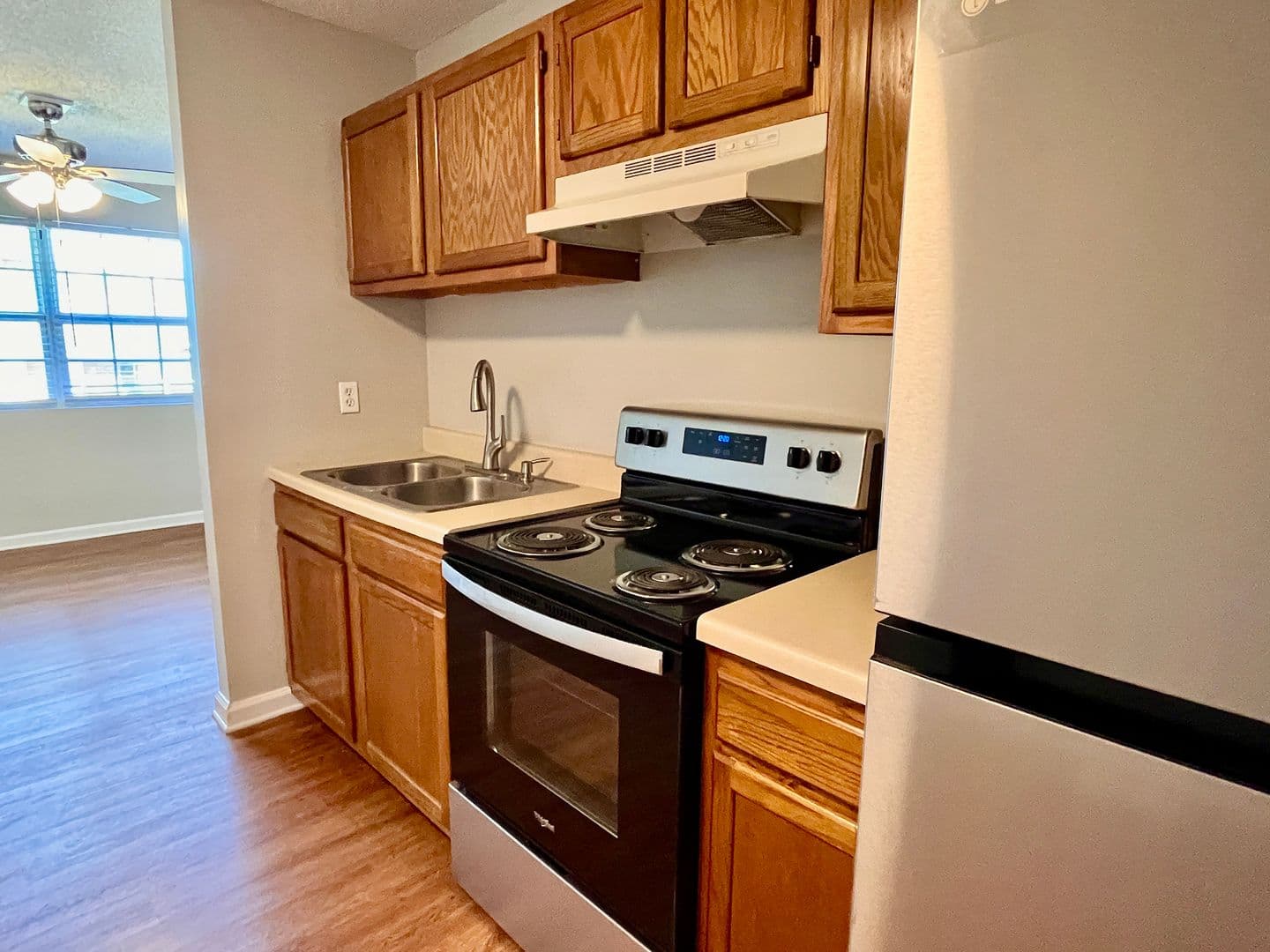 Gray Apartment: 6125 Kingsport Hwy
