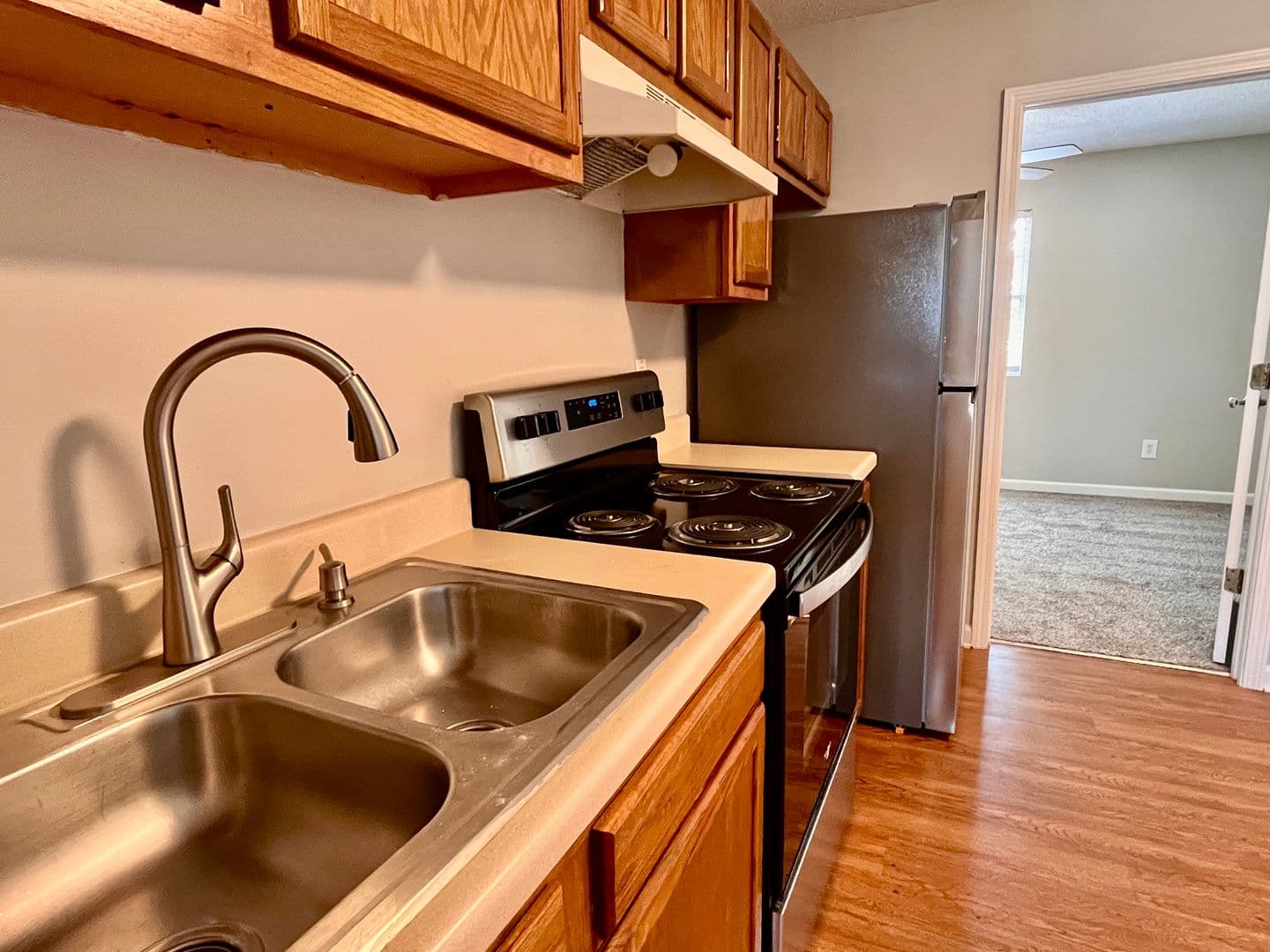 Gray Apartment: 6125 Kingsport Hwy