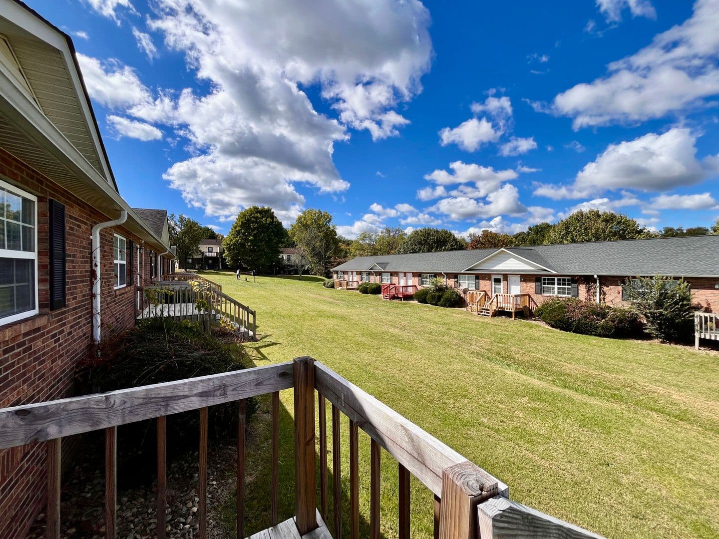 Gray Apartment: 6125 Kingsport Hwy