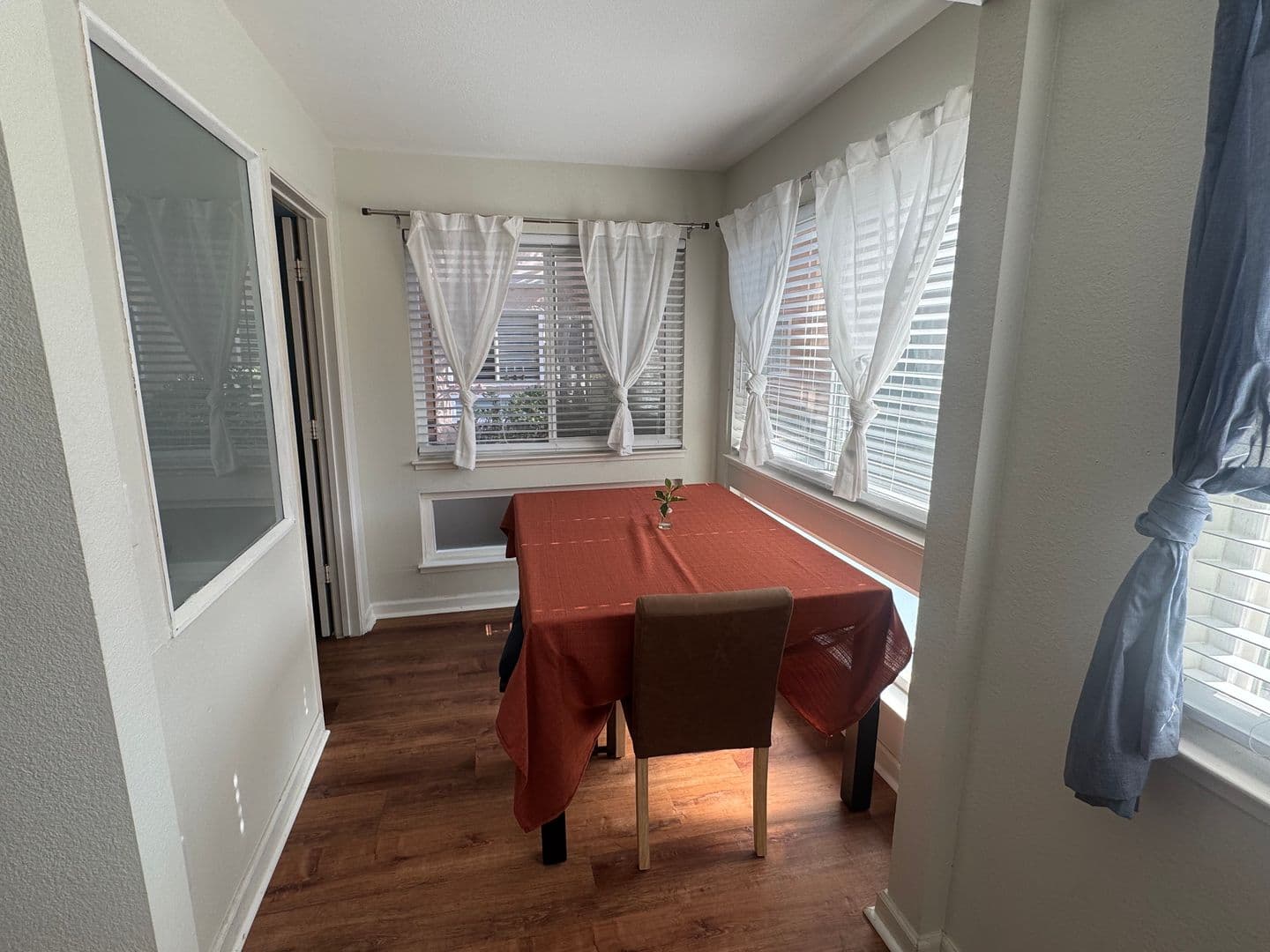 San Pablo Condo: 1000 Evergreen Terrace #1109