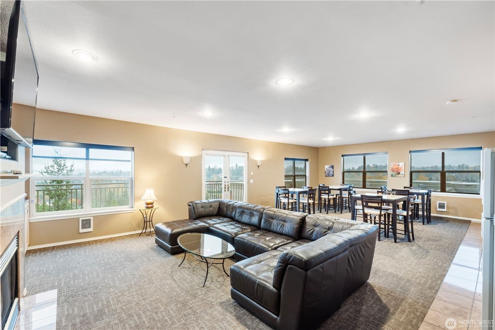 Seattle Condo: 3221 SW Avalon Way #413