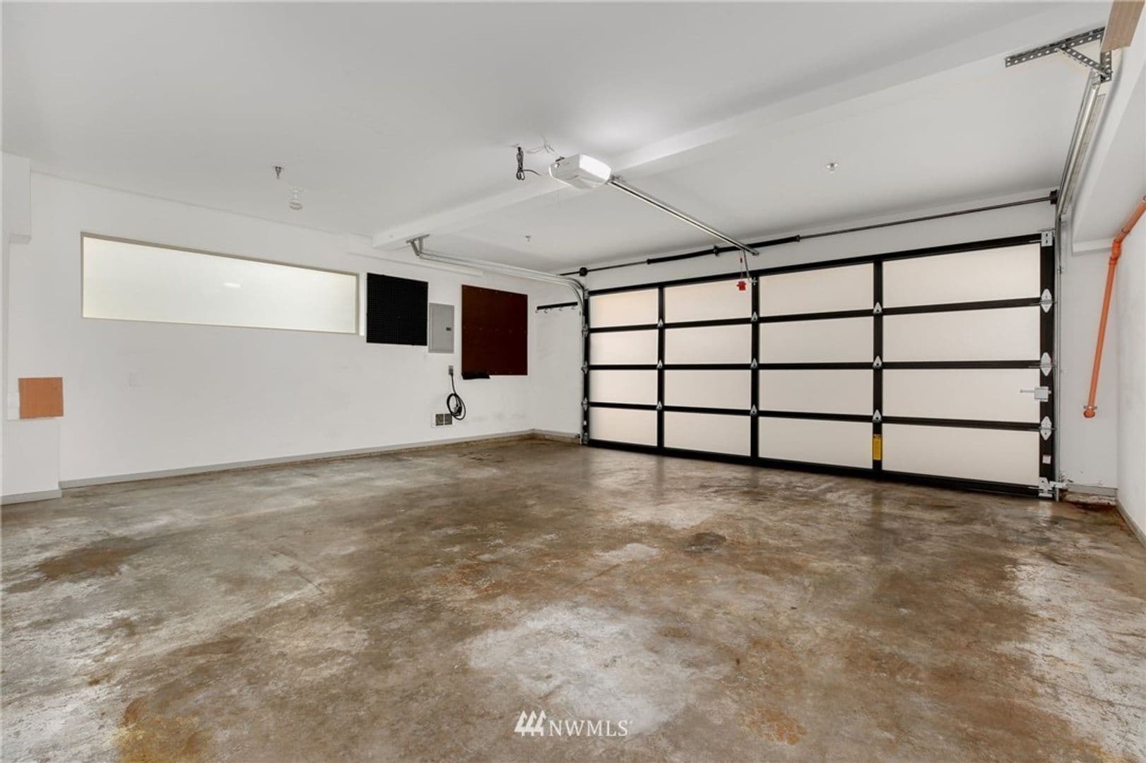 Seattle House: 2011 E Denny Way C