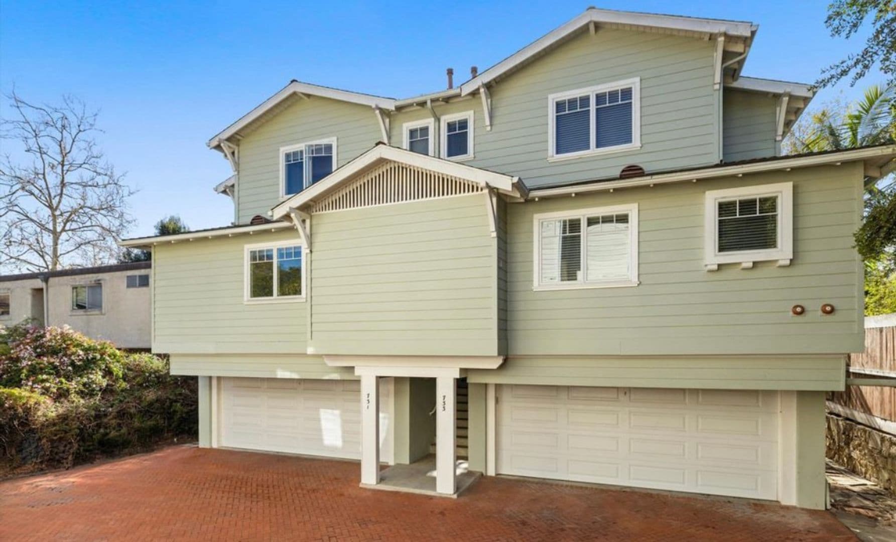 Santa Barbara Condo: 731 Bath St
