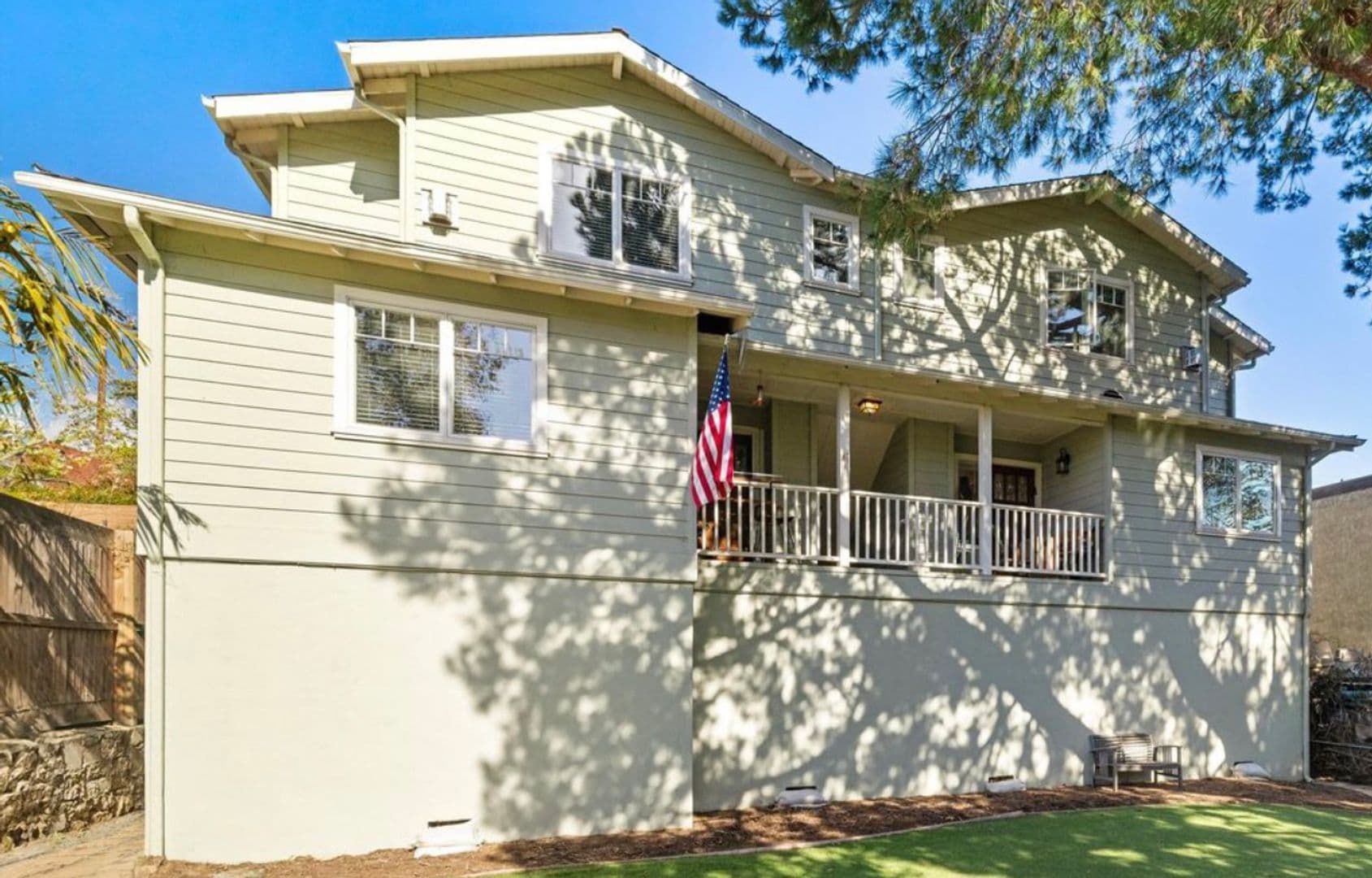Santa Barbara Condo: 731 Bath St