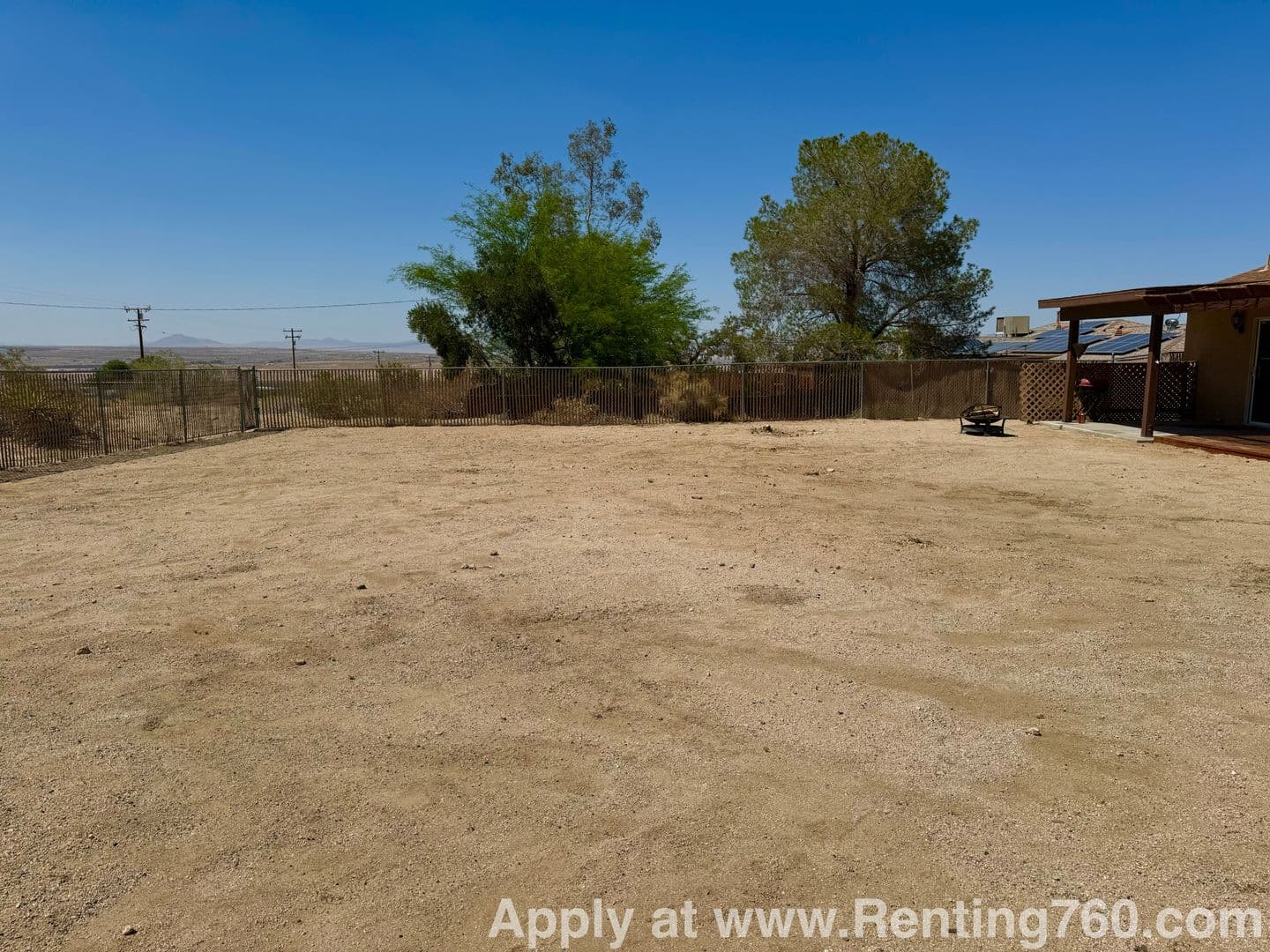 Twentynine Palms House: 6452 Timothy Ave
