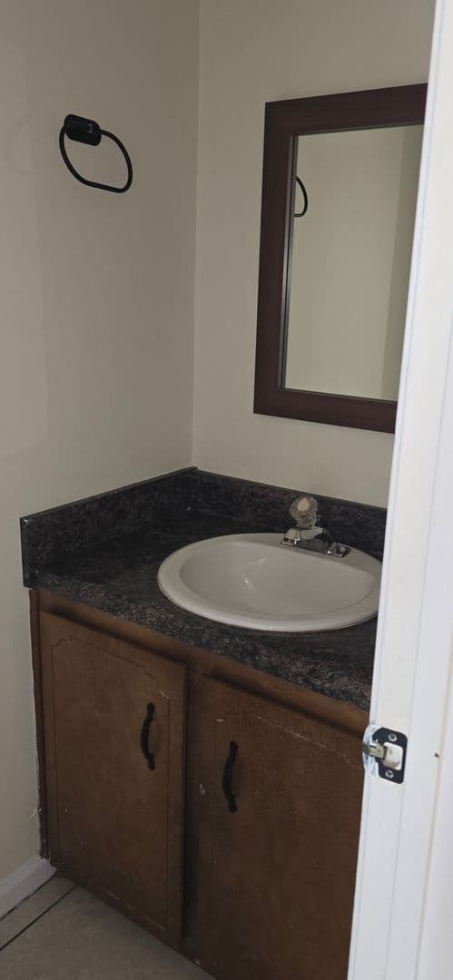 Hinesville House: 601 Tupelo Trail