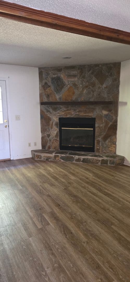 Hinesville House: 601 Tupelo Trail