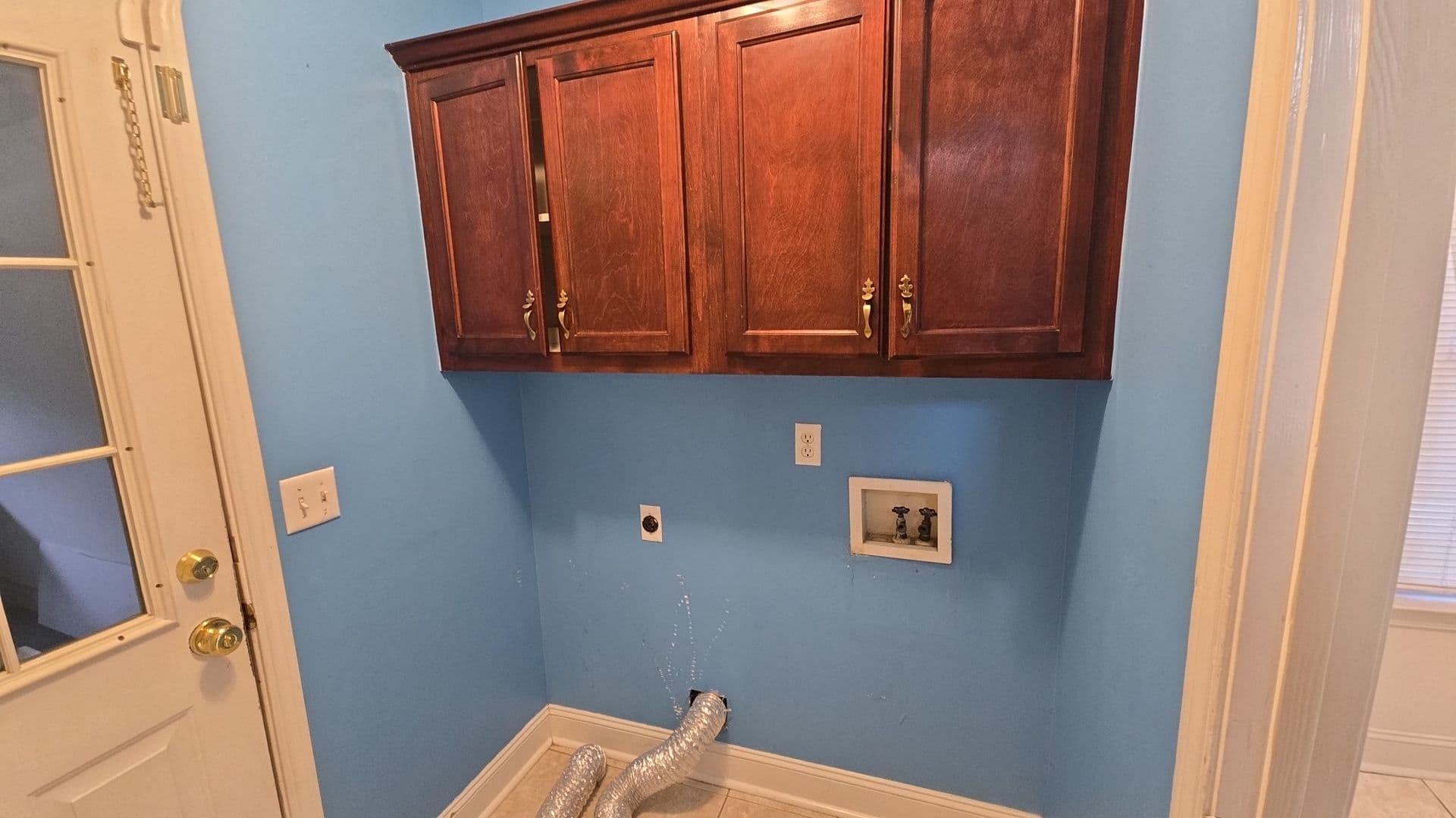 Hinesville House: 1108 Montclair Drive