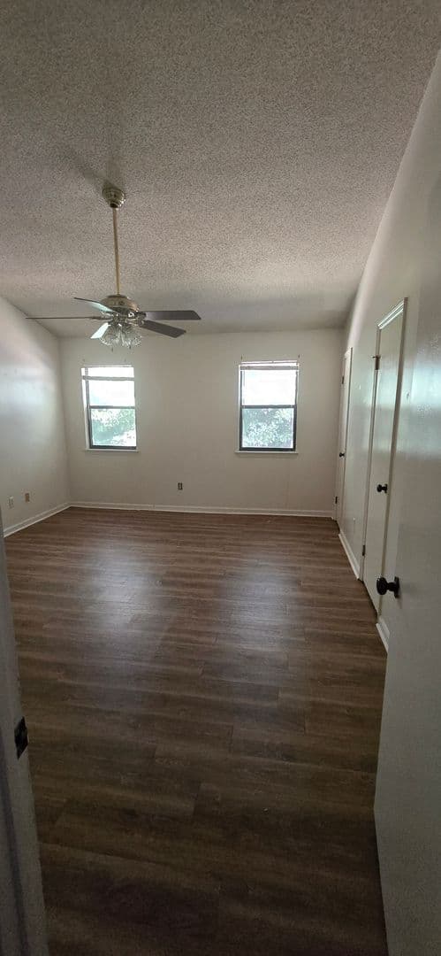Hinesville House: 601 Tupelo Trail