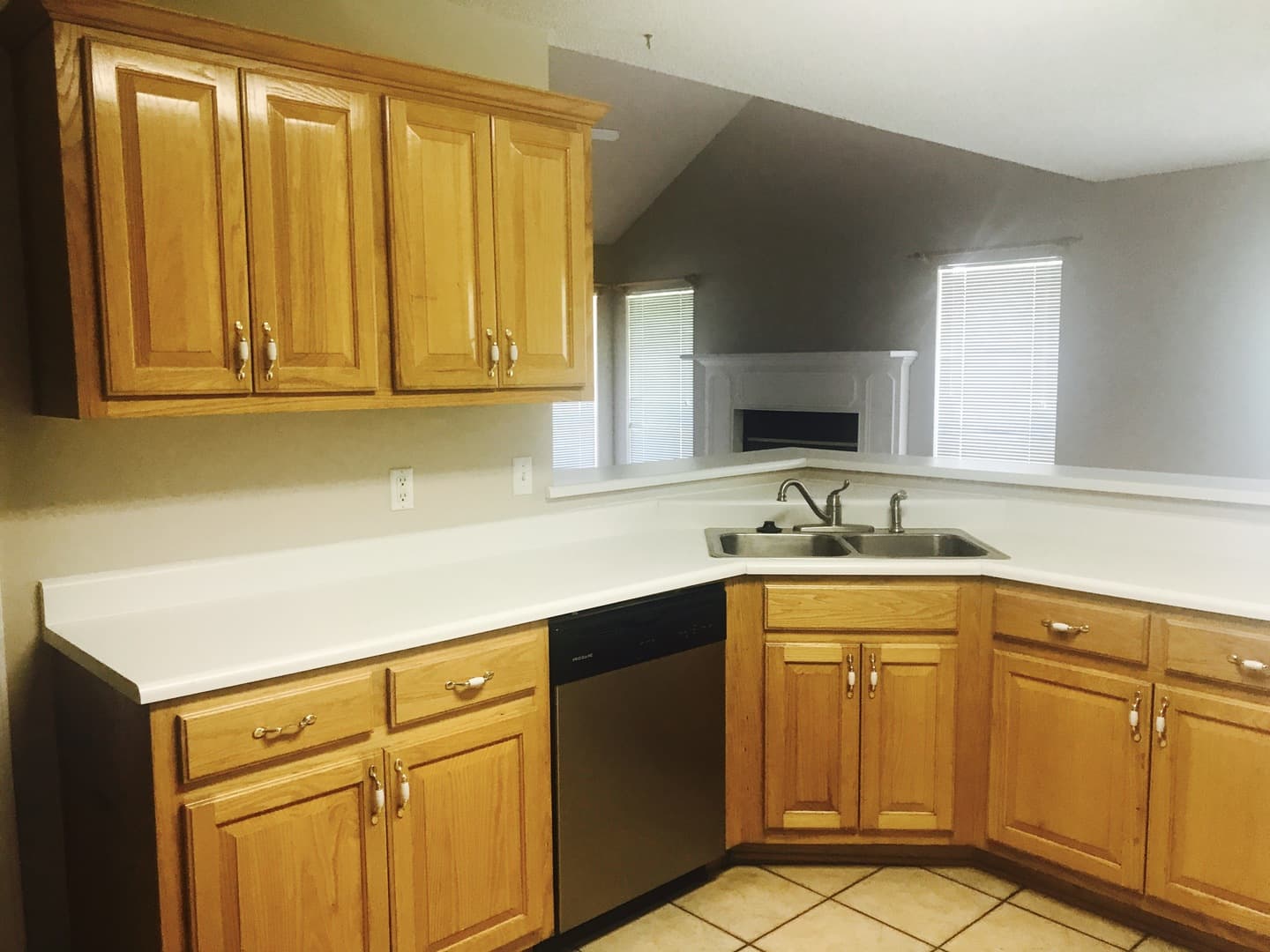 Hinesville House: 1115 Montclair Drive