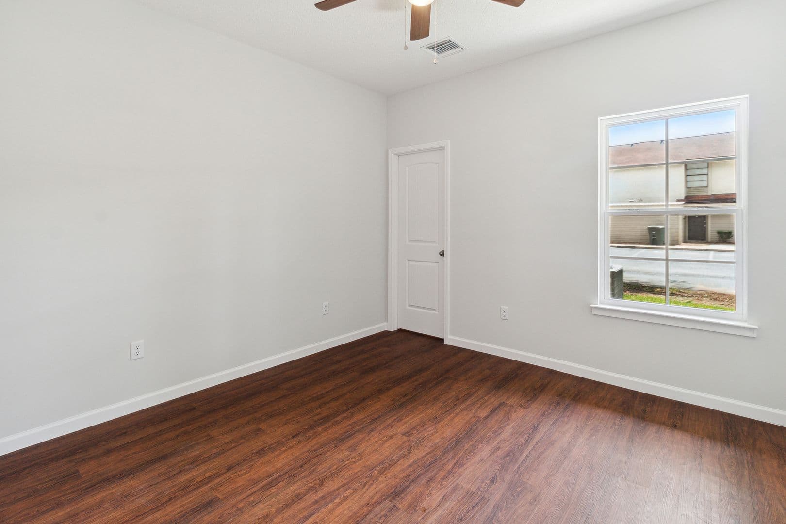 Hinesville Apartment: 905 Olmstead Rd