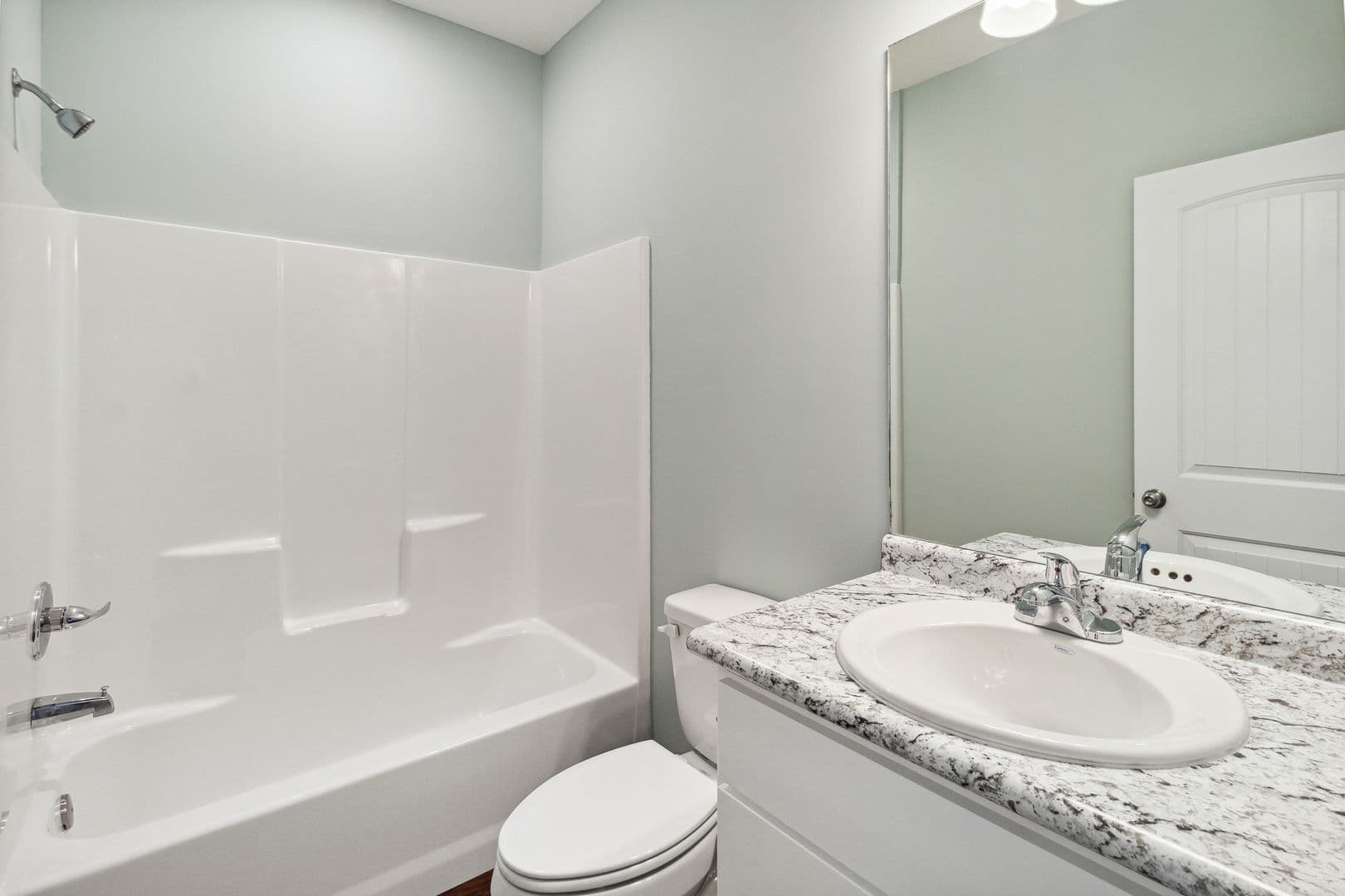 Hinesville Apartment: 905 Olmstead Rd