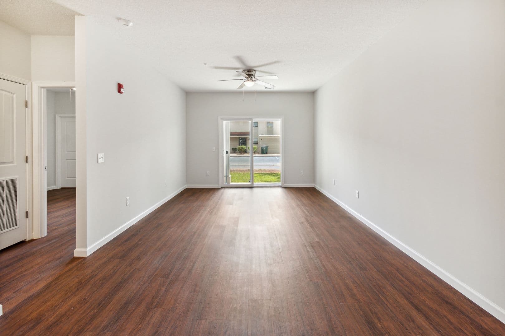 Hinesville Apartment: 905 Olmstead Rd