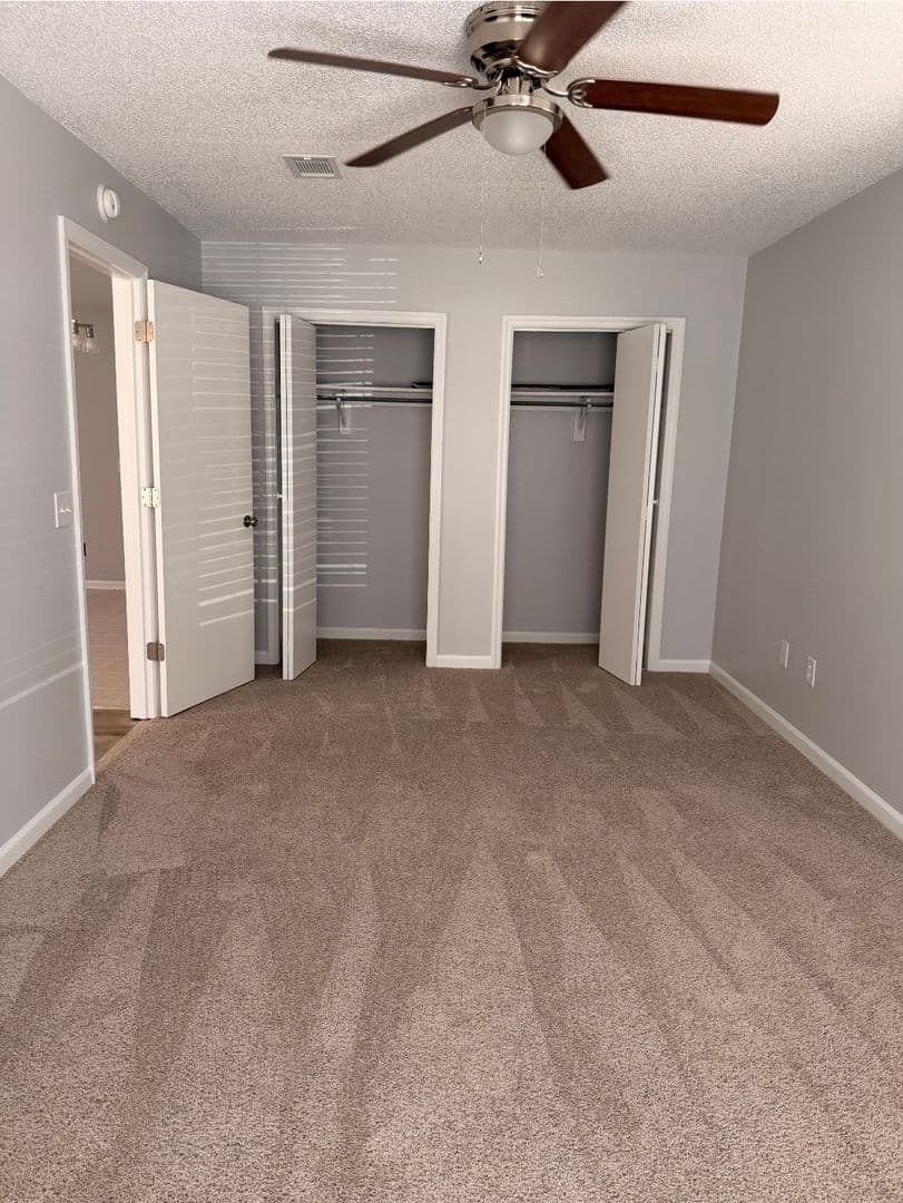 Hinesville House: 1006 Ridgeland Drive