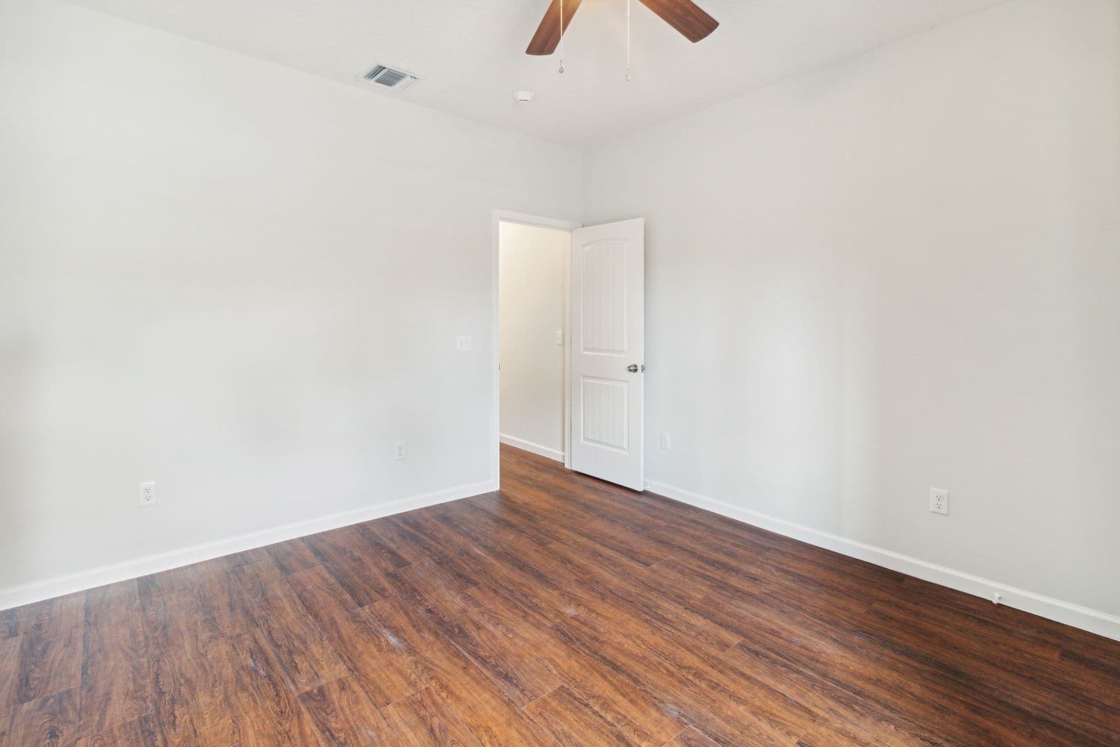 Hinesville Apartment: 905 Olmstead Rd