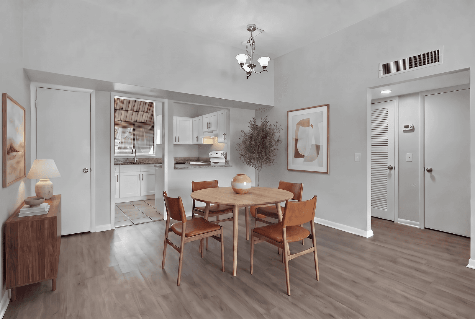 Jacksonville Apartment: 3420 University Blvd S
