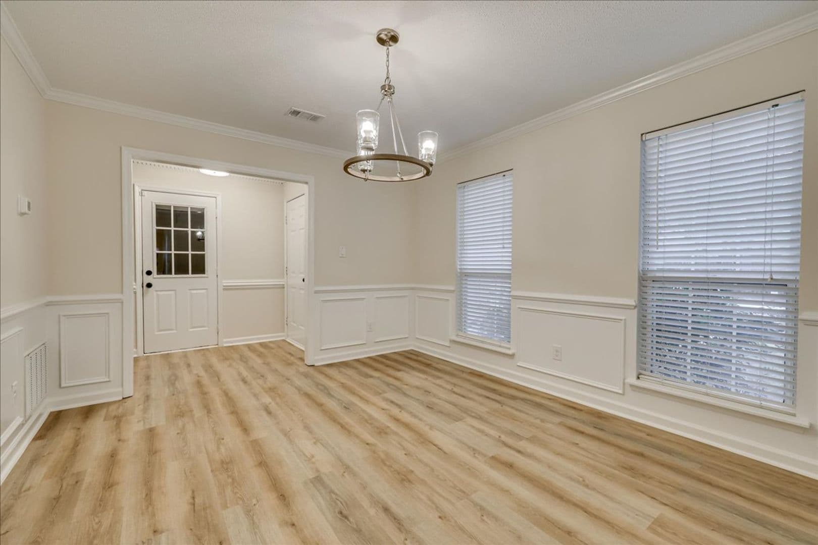 Evans House: 602 Barberry Ct