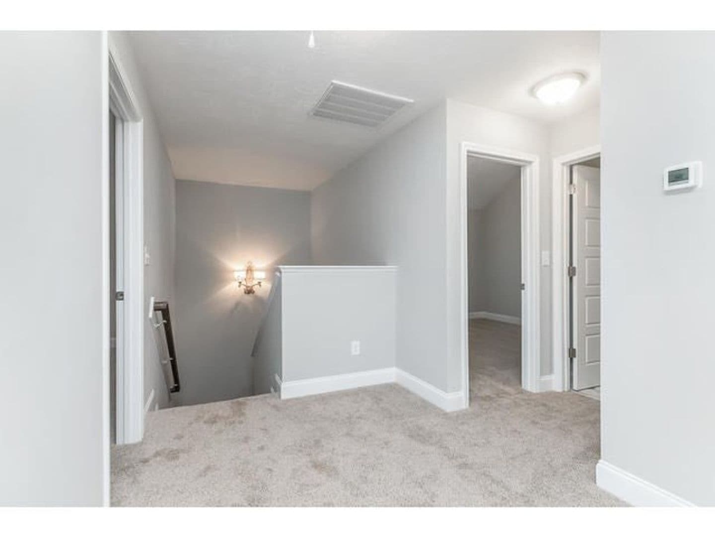 Evans House: 210 Palisade Ridge