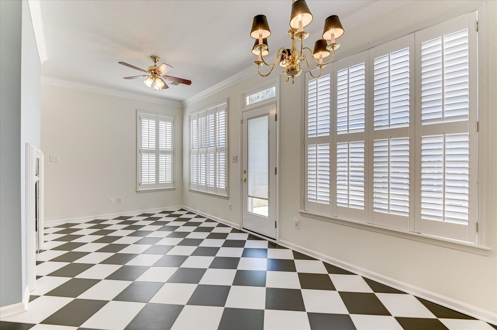Evans House: 1338 Shadow Oak Drive