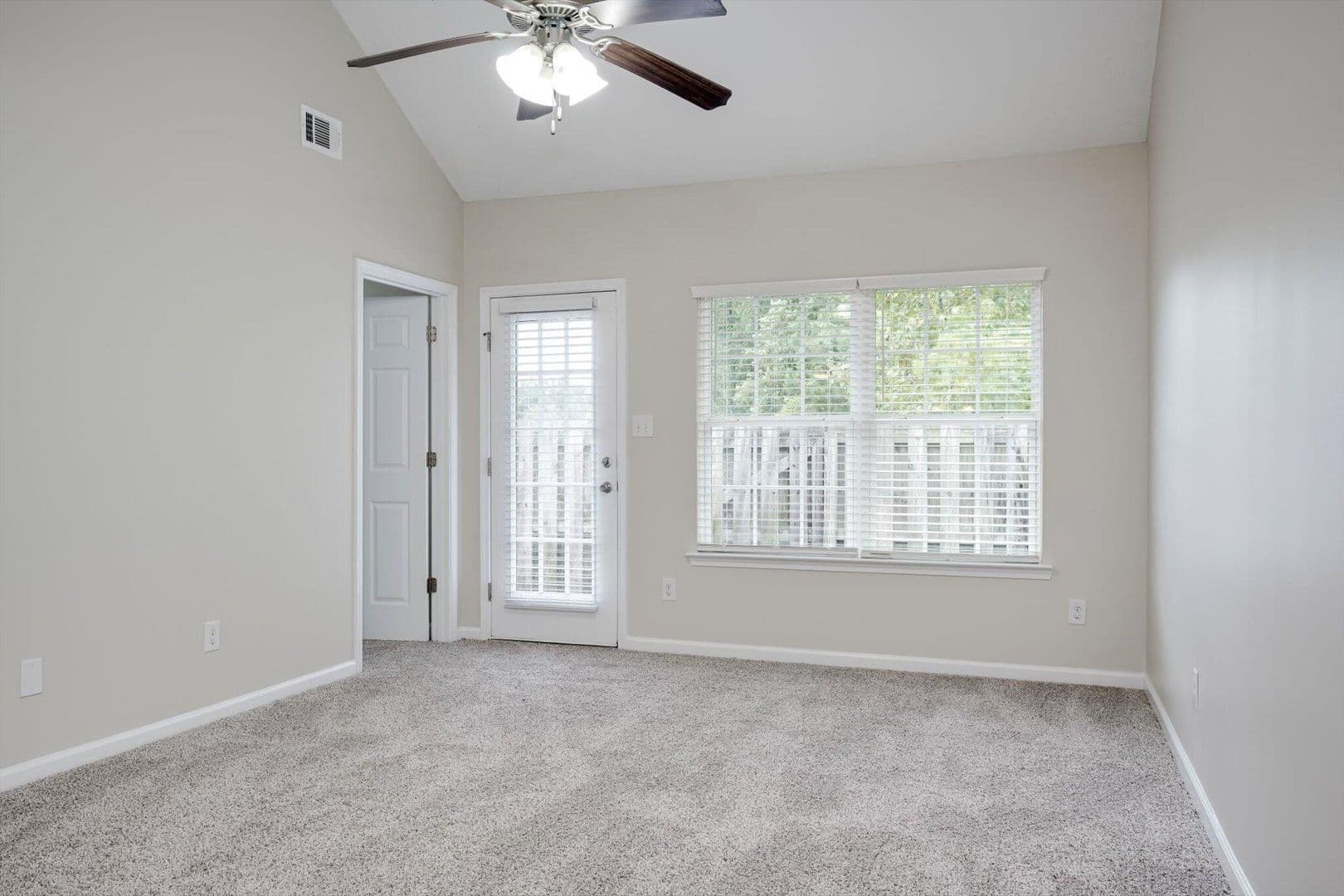 Grovetown House: 2205 Jasmine Way