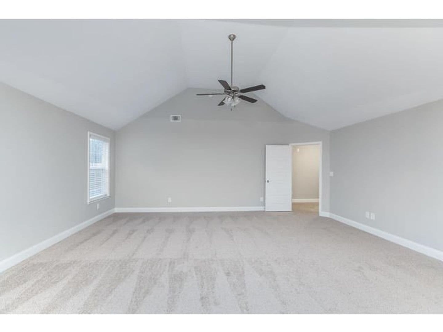 Evans House: 210 Palisade Ridge