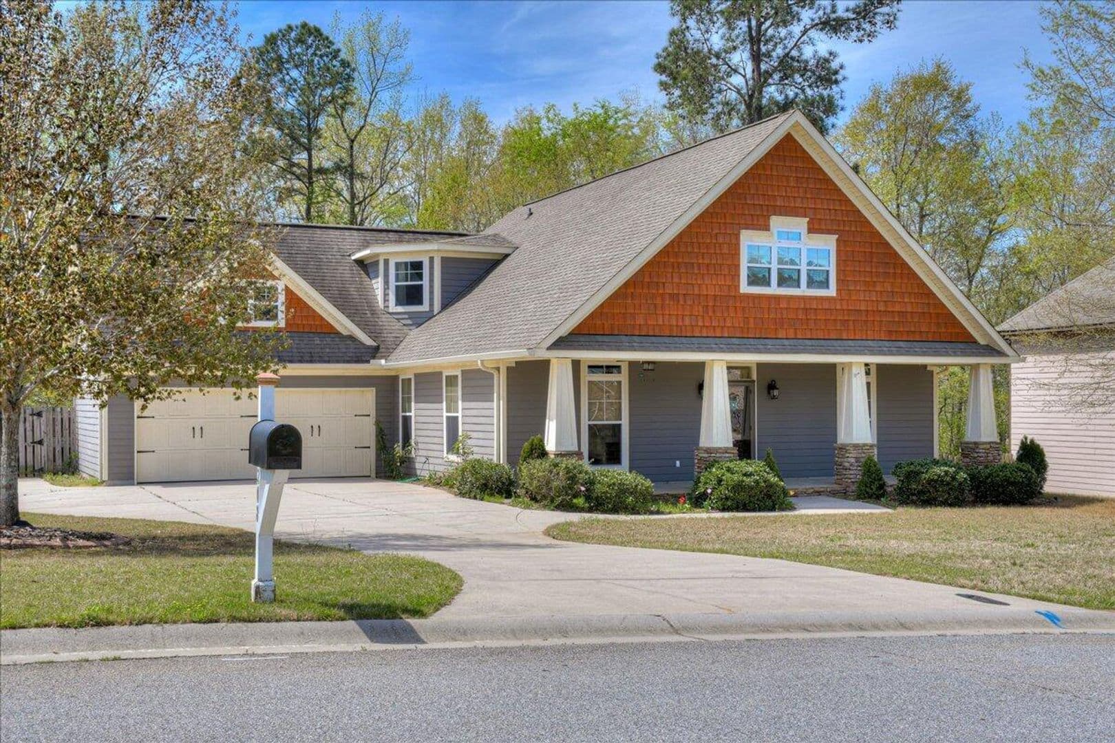 Grovetown House: 208 Havelock Drive