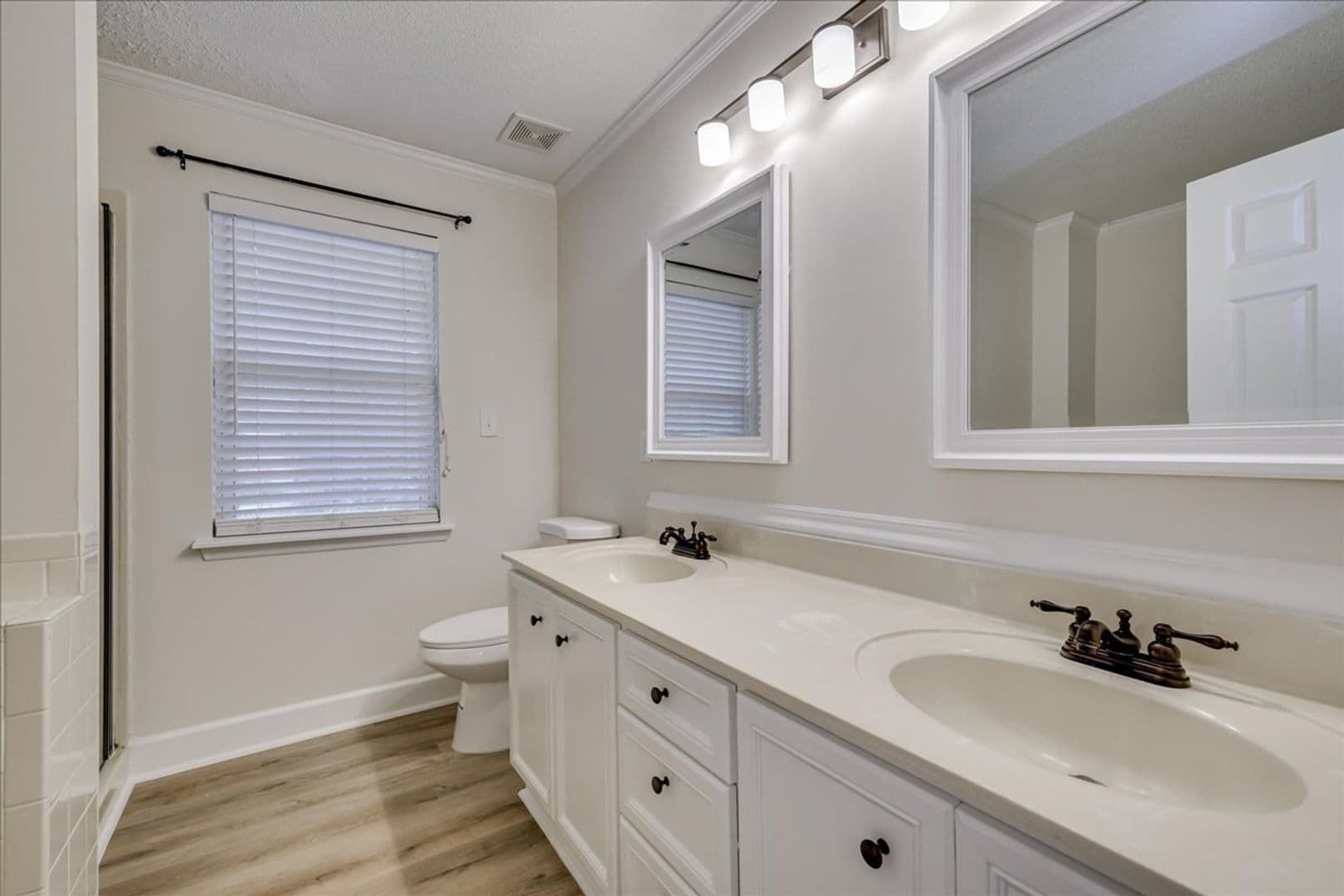 Evans House: 602 Barberry Ct