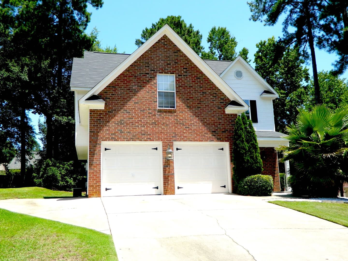 Evans House: 4155 Hound Ct
